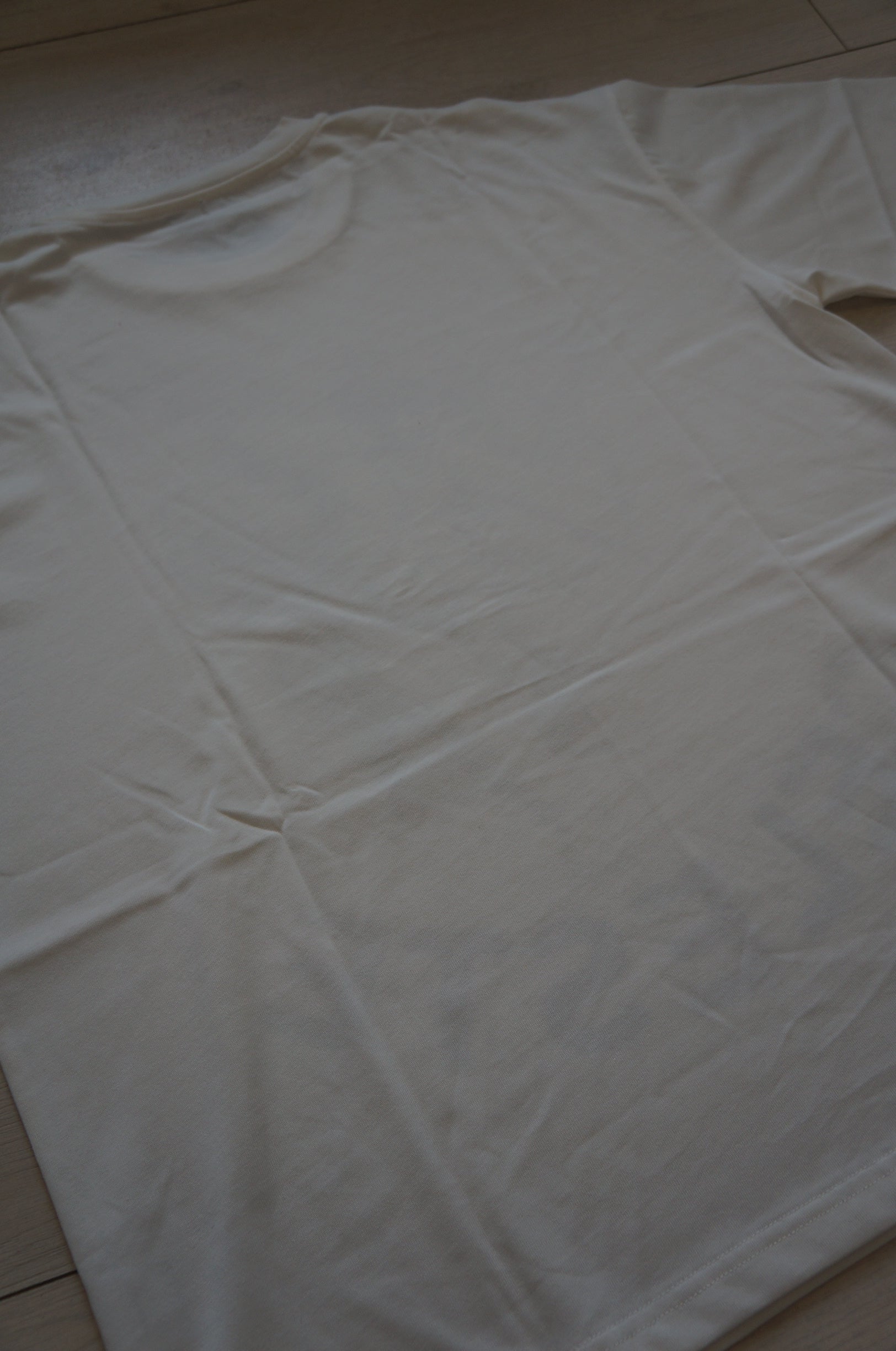 Tshirt Angel noir et blanc, 100% coton bio.